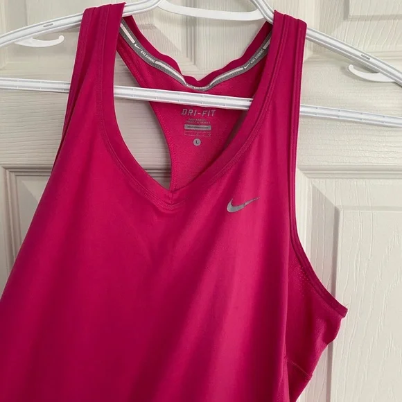 Nike Dri-Fit Racerback Tank, size L - Picture 4 of 7